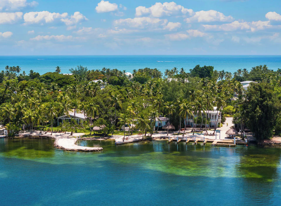 La Jolla Resort Islamorada: Retro Waterfront Escape