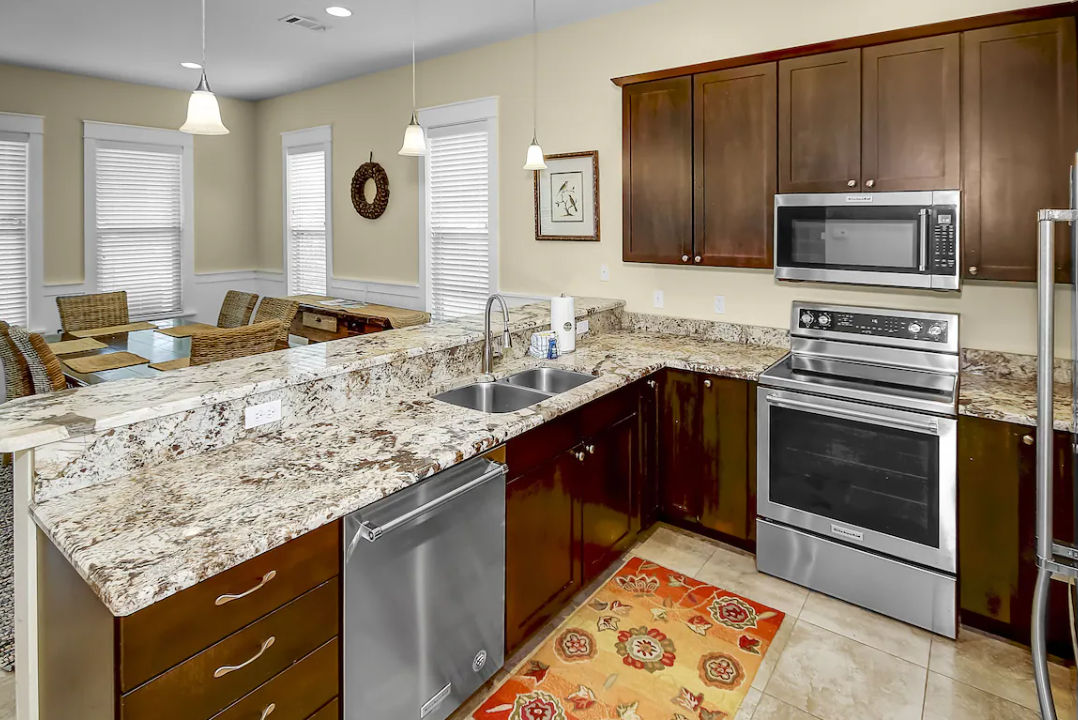 Gulf Place 30A Beach Cottage Sleeps 10 — 3BR Steps from Santa Rosa Beach Gulf Place 30A Beach Cottage Sleeps 10 — 3BR Steps from Santa Rosa Beach