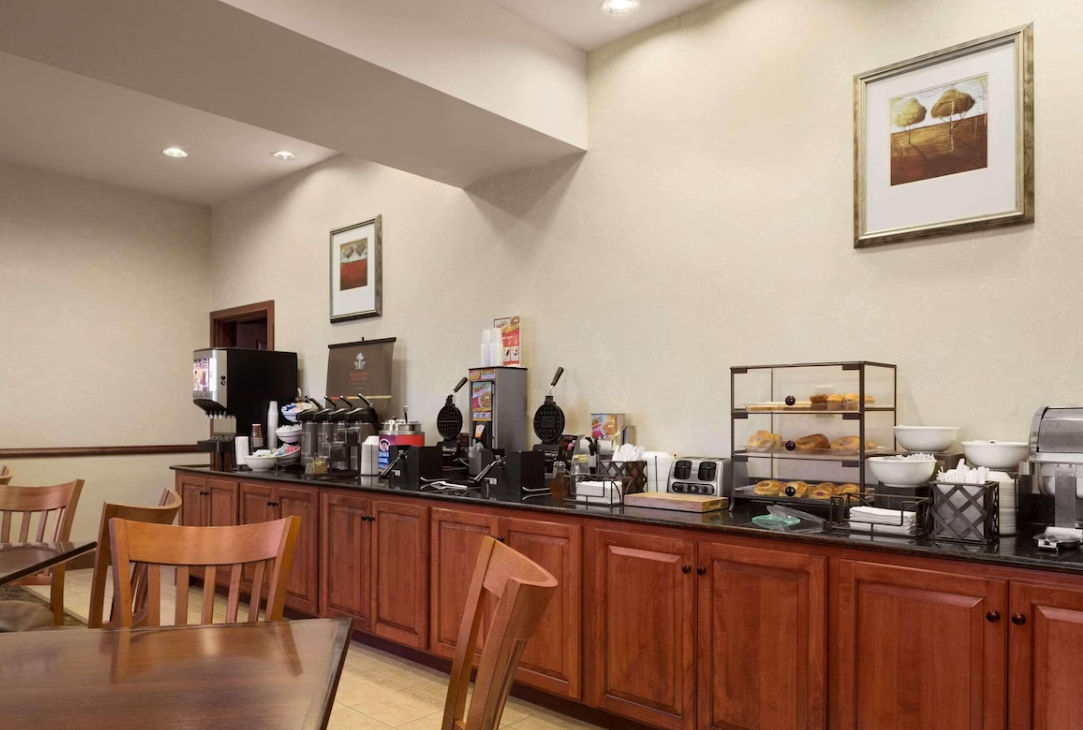 Country Inn & Suites Crestview FL Review