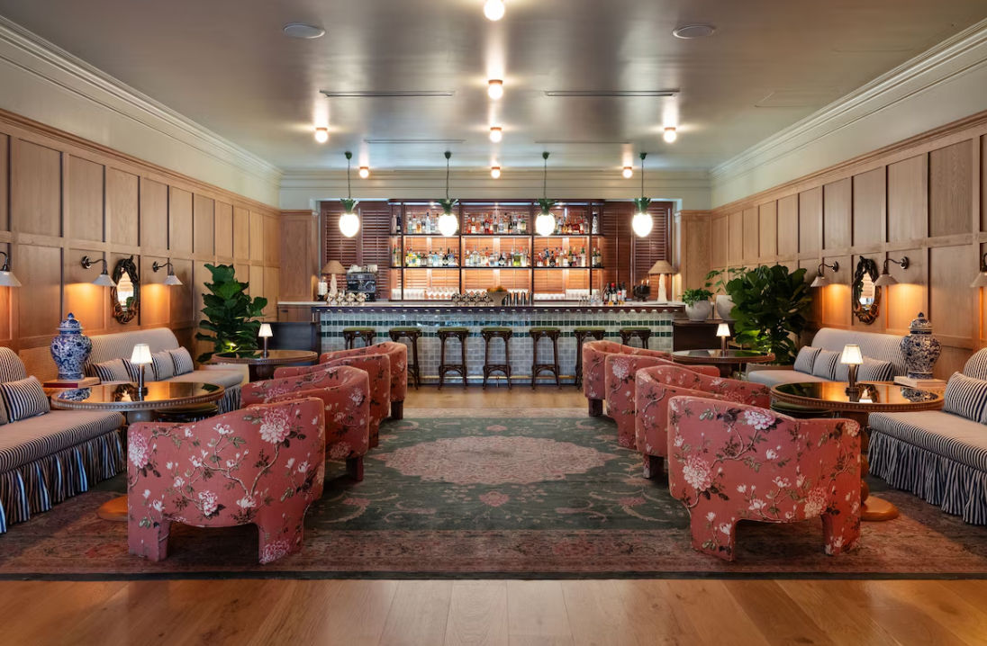 Hyde Park Boutique Hotel Tampa | Palihouse Hyde Park Village Hyde Park Boutique Hotel Tampa | Palihouse Hyde Park Village