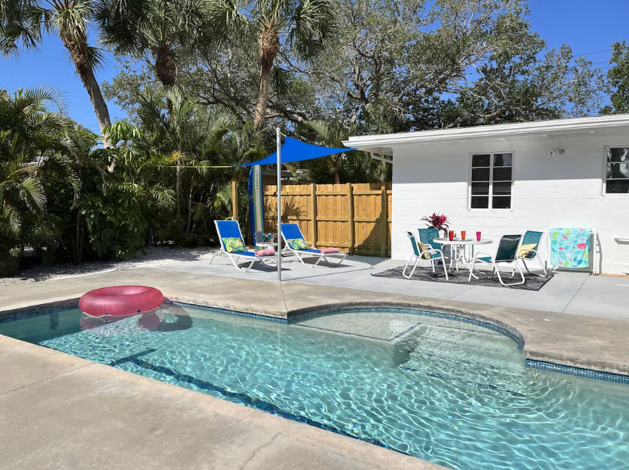 Siesta Key Vacation Rental with Pool and Hot Tub | Steps to Siesta Key Beach Siesta Key Vacation Rental with Pool and Hot Tub | Steps to Siesta Key Beach
