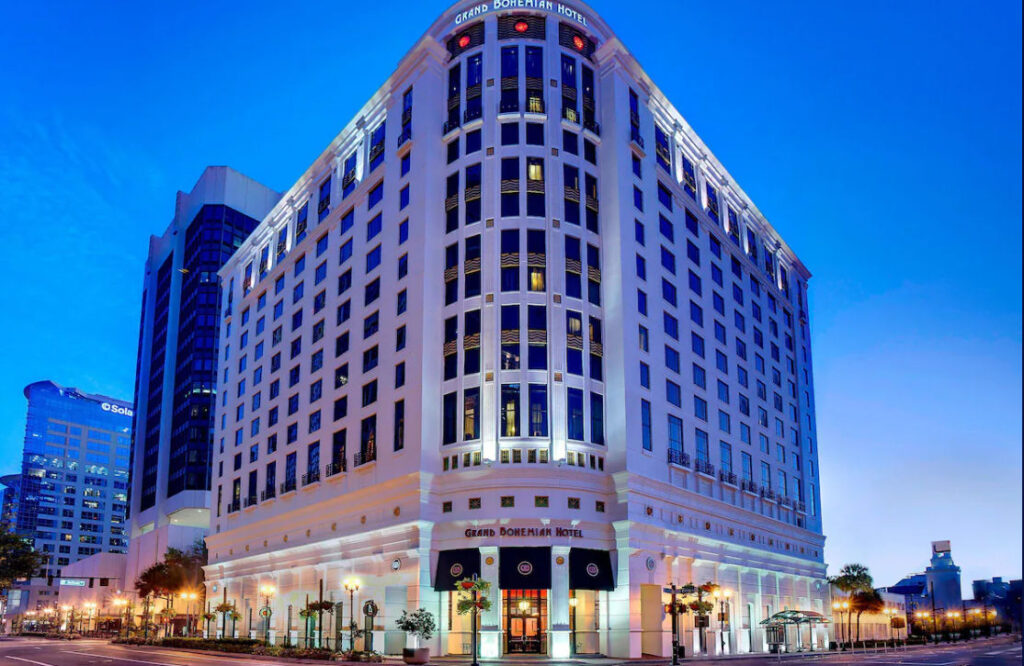 Hotels Near Camping World Stadium Orlando (2026–27 Bowl & Event Guide)