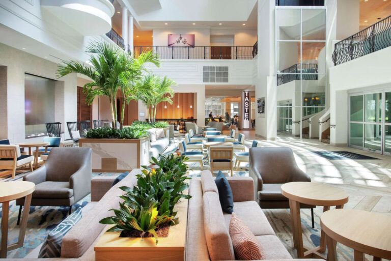 Embassy Suites Tampa Downtown | All-Suite Hotel Near Benchmark Arena Embassy Suites Tampa Downtown | All-Suite Hotel Near Benchmark Arena