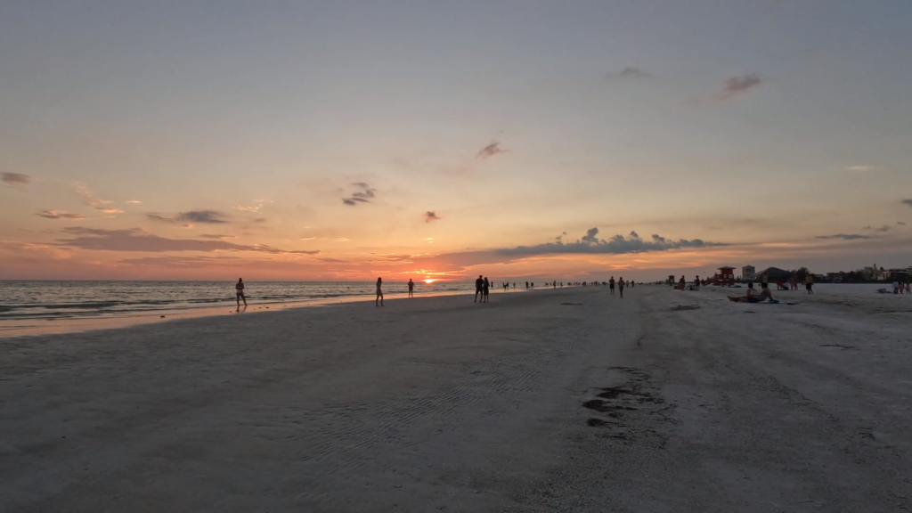 8 Best White Sand Beaches in Florida (2026): A Local’s Picks