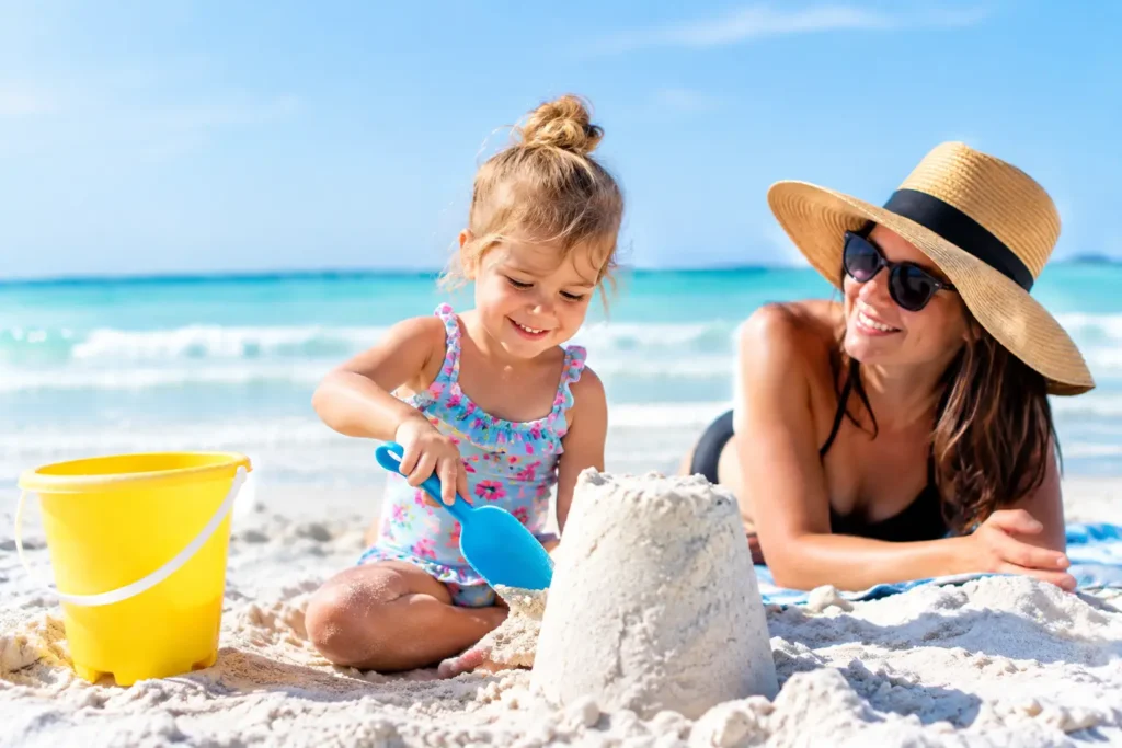 8 Best Florida Beaches for Toddlers (Calm Water, Easy Parking & Bathrooms) 8 Best Florida Beaches for Toddlers (Calm Water, Easy Parking & Bathrooms)
