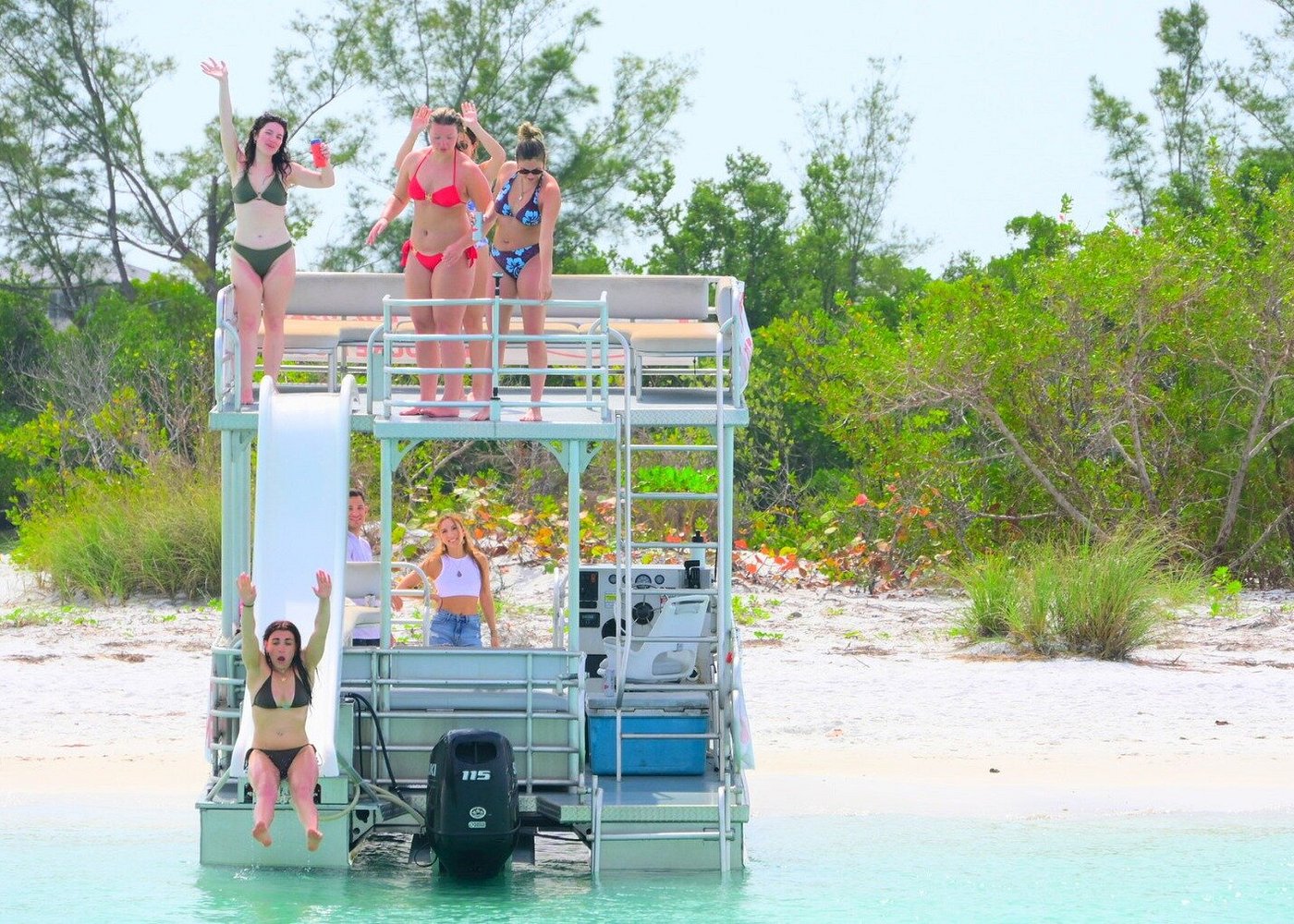 Private Party Boat Rental Anna Maria Island (Holmes Beach): Prices & What to Expect